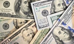 دخل السوق يبحث عن جدته فربح مليون دولار